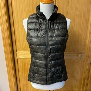 Women's Dark Green and Black Puffer Vest
